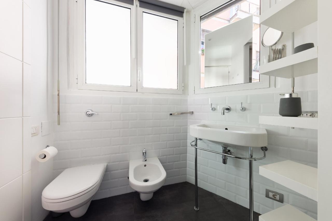 Hl Apartment - Brera, Garibaldi, Moscova, Duomo, Montenapoleone Milano Ngoại thất bức ảnh